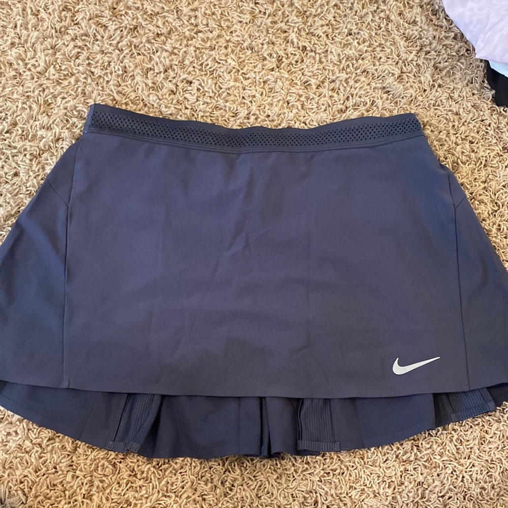 Nike golf skirt